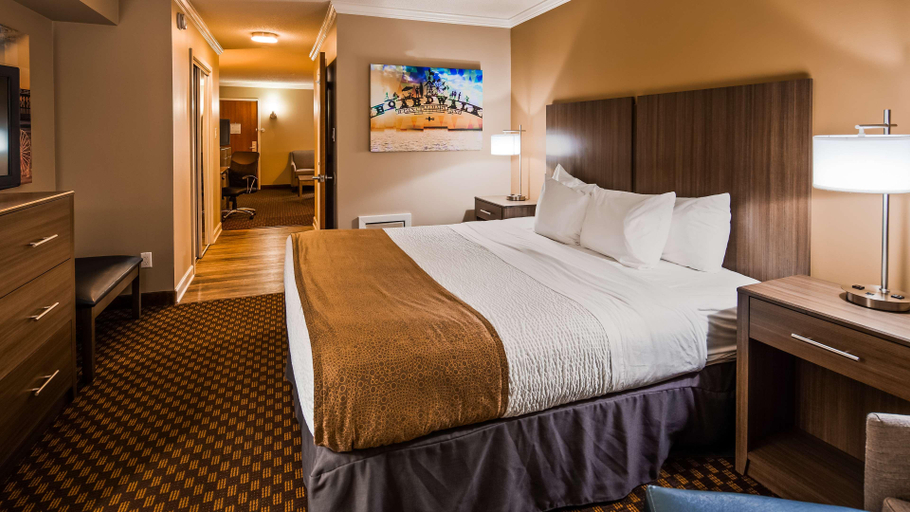 Bedroom 4, Best Western Ocean City Hotel & Suites, Worcester