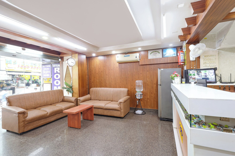 Lobby sitting area, Fabhotel Rkh Skyline Residency, Chennai