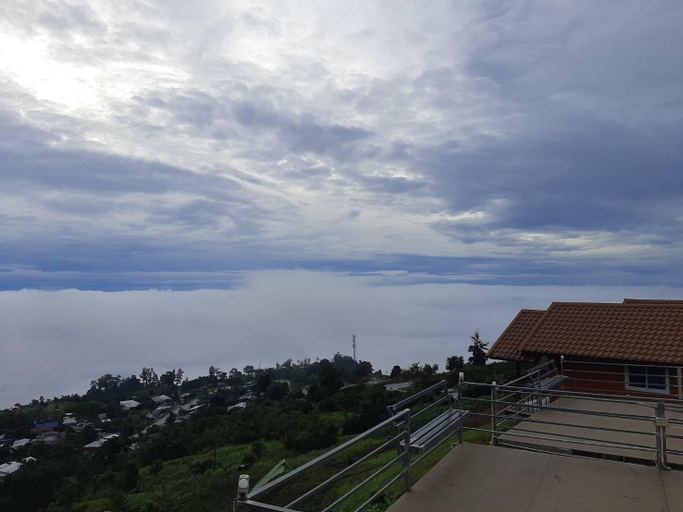 Others 2, Ing Ai Mhok Phu Thap Buek, Lom Kao