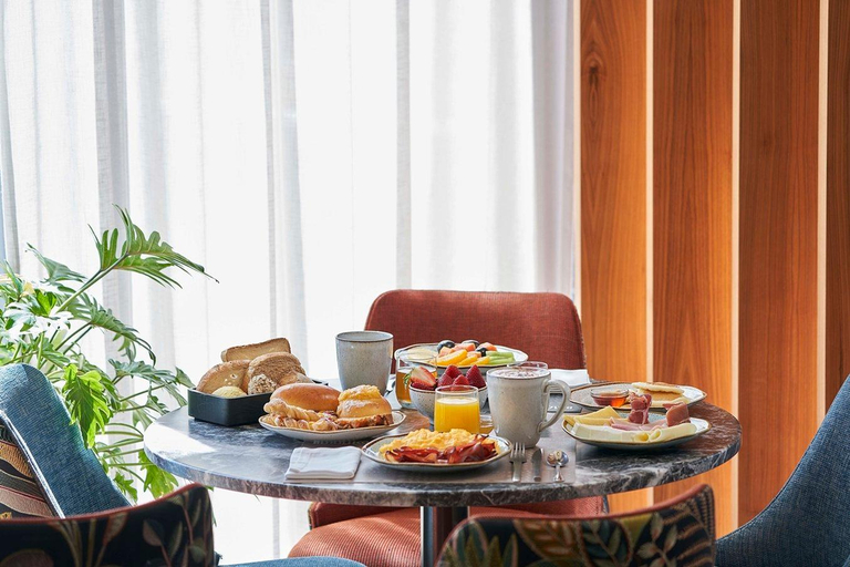 Food & Drinks 5, Hotel Acores Lisboa, Lisbon