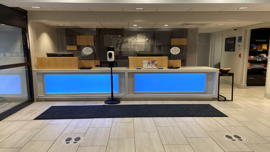 Public Area 3, Holiday Inn Express MIDDLESBORO by IHG, Bell