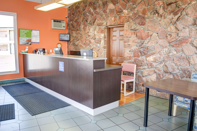 Public Area 2, Motel 6 Bend, OR, Deschutes