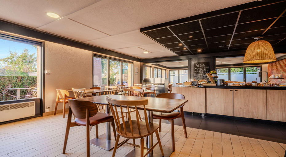 Food & Drinks 5, Campanile NATURE - Bordeaux Est Artigues, Gironde