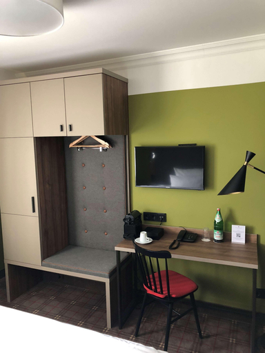Bedroom 2, The Ascot Cologne, Köln