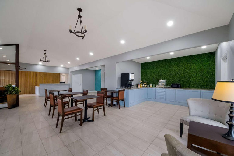 Others 5, Windwater Inn and Suites, Nueces