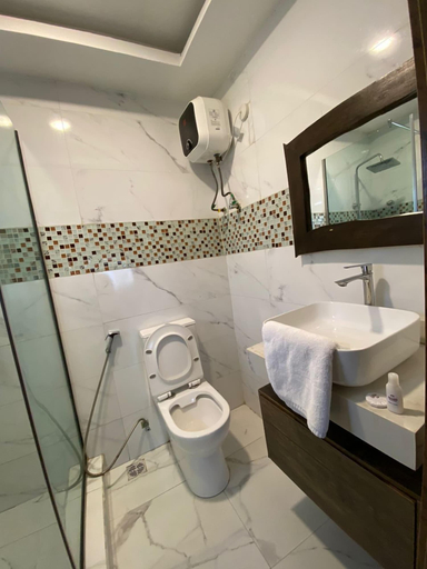 Bathroom 4, Presken Hotel Ikoyi, Eti-Osa