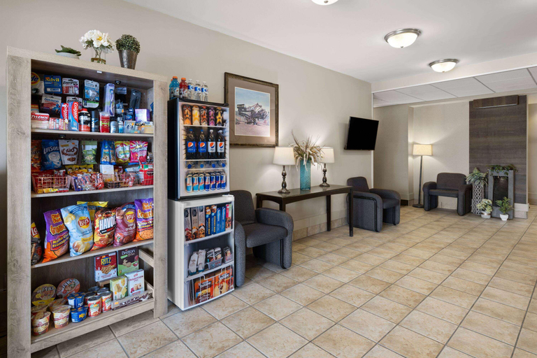 Public Area 2, Travelodge by Wyndham Fort McMurray, Division No. 16