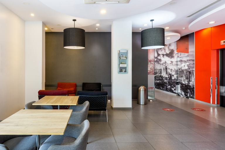 Others 4, Easy Planet Bangkok Asoke, Khlong Toey