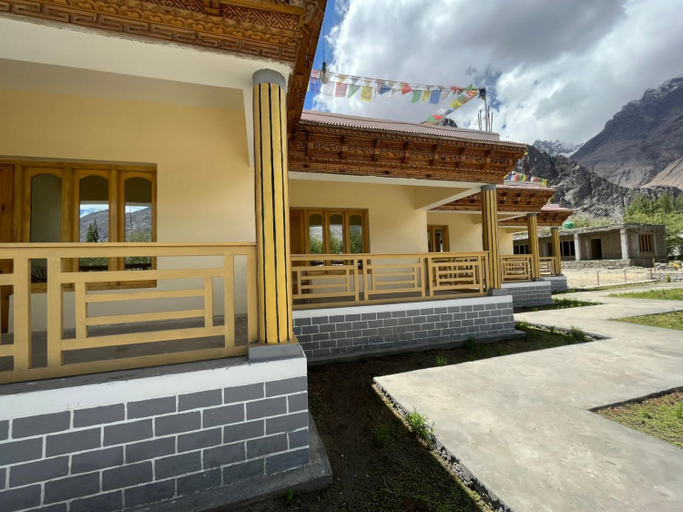 Others 2, Siddhartha Guest House, Leh