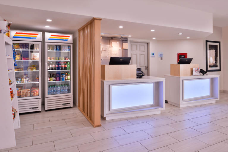 Public Area 2, Holiday Inn Express & Suites FARMINGTON (BLOOMFIELD) by IHG, San Juan