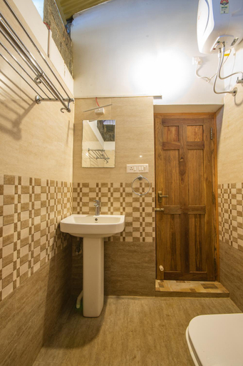 Bathroom 2, Tranqville Resorts, The Nilgiris