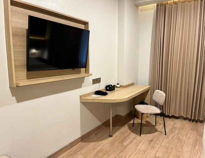 Prime UMY Hotel Convention & Dormitory - Tap to explore photos
