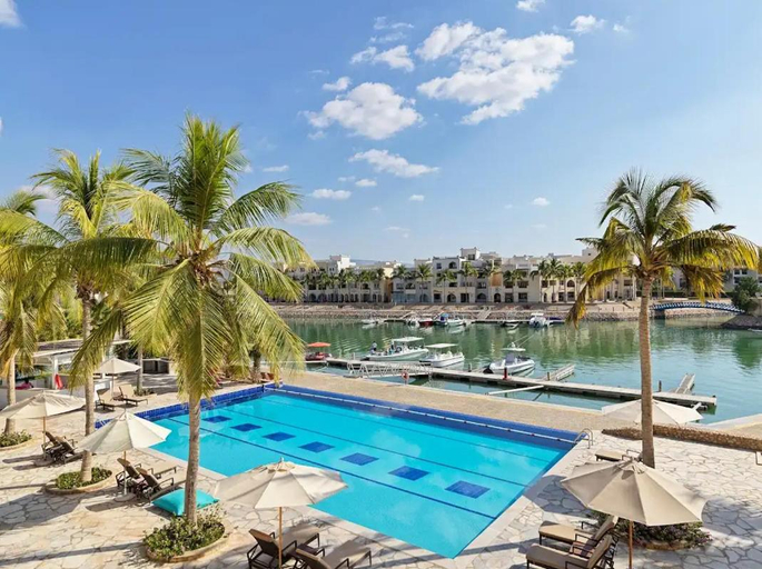 Sport & Beauty 2, Hawana Salalah Beachfront Apartment with Pool , Taqah