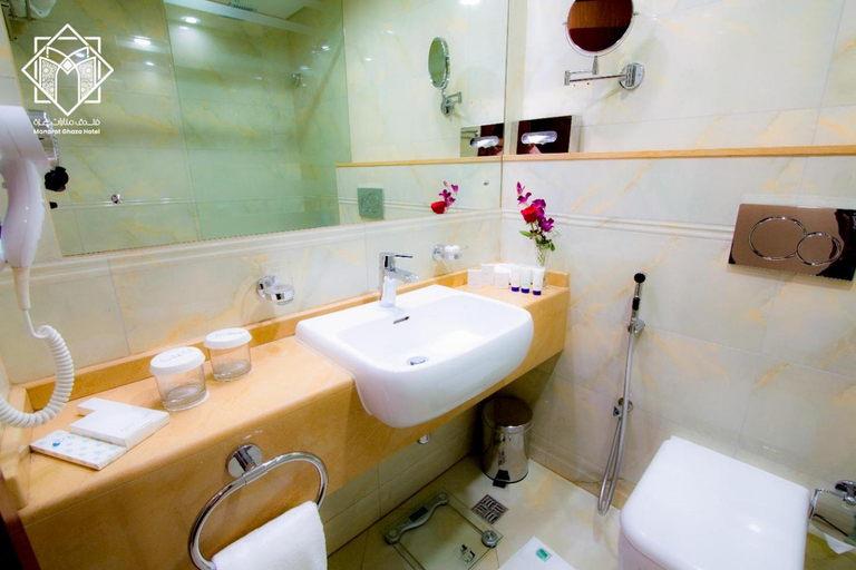 Bathroom 4, Manarat Gaza Hotel - Al Haram Tower, Makkah