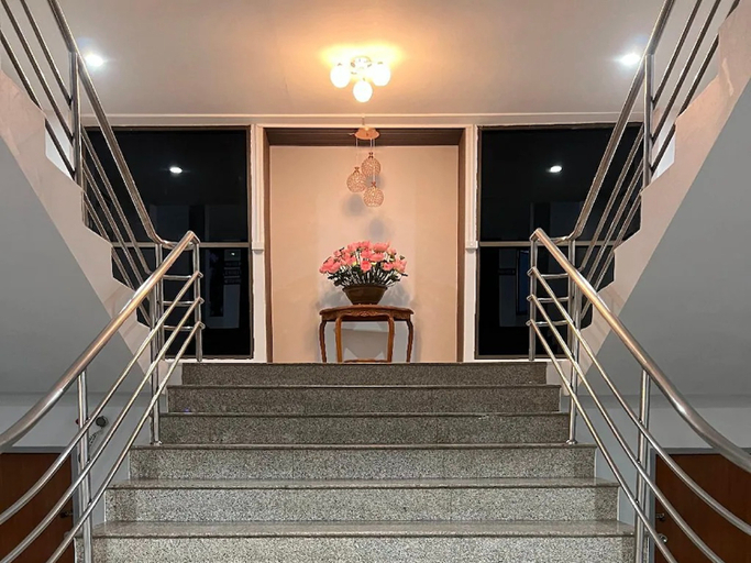 Others 3, New Siya Hotel, Muang Maha Sarakam