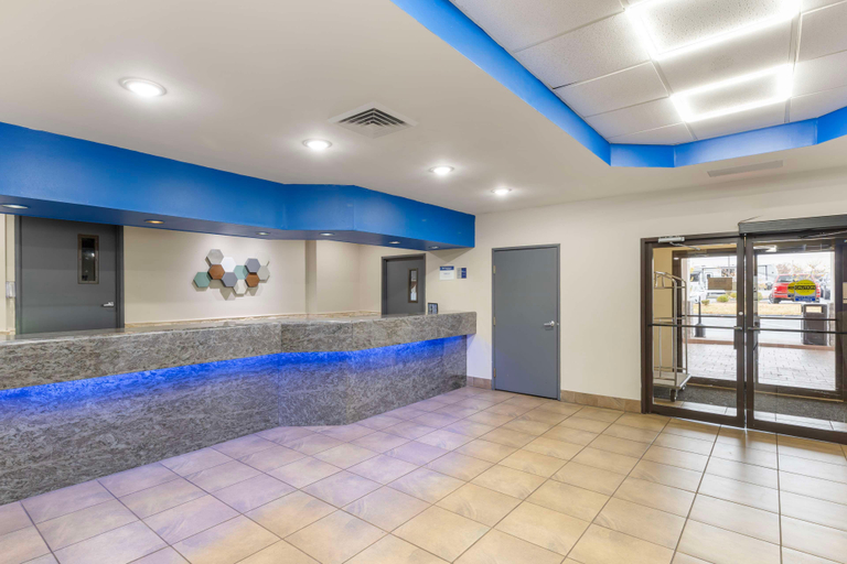 Public Area 2, Best Western St. Louis Inn, Saint Louis
