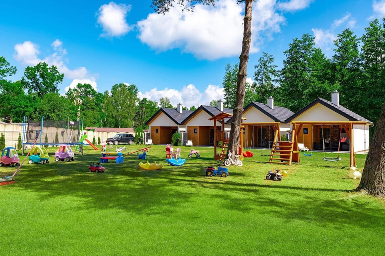 Garden 2, Comfortable Holiday Homes, Large Garden, Sławno
