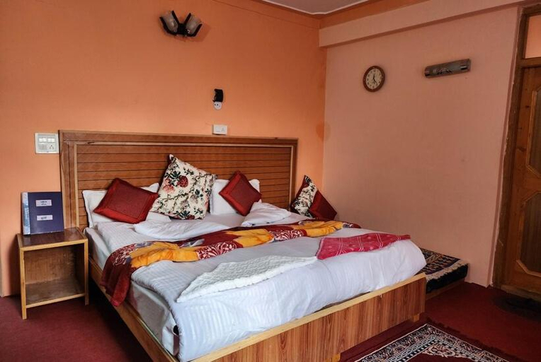 Others 3, Dream Ville Resort Ladakh by LexStays, Leh