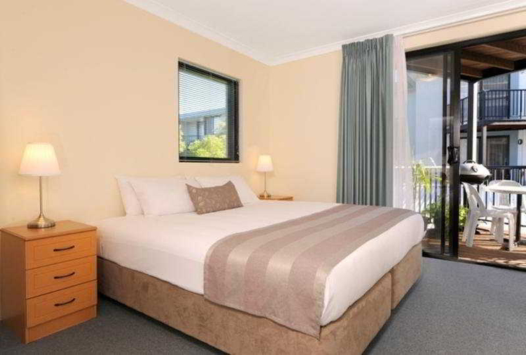 Bedroom 3, Lodestar Waterside Apartments, Perth