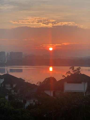Others 3, La Casa, Sepang