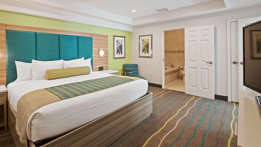 Bedroom 3, Best Western Plus Oceanside Inn, Broward