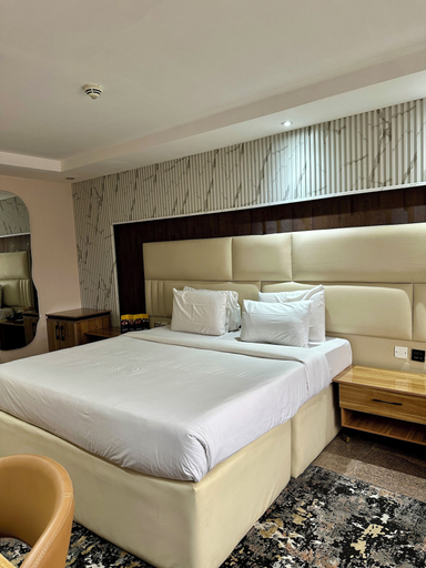 Bedroom 3, Golden Tulip Hotel PH-GTPH, Obio/Akp