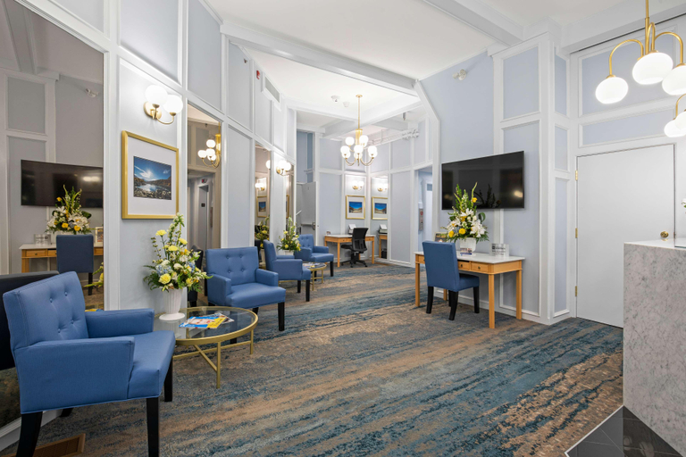 Public Area 3, Crown Columbia Hotel, BW Premier Collection, Kootenay Boundary