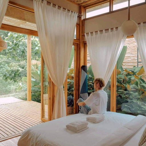 Others 3, Lomhaijai Homestay, Nan, Bo Klue