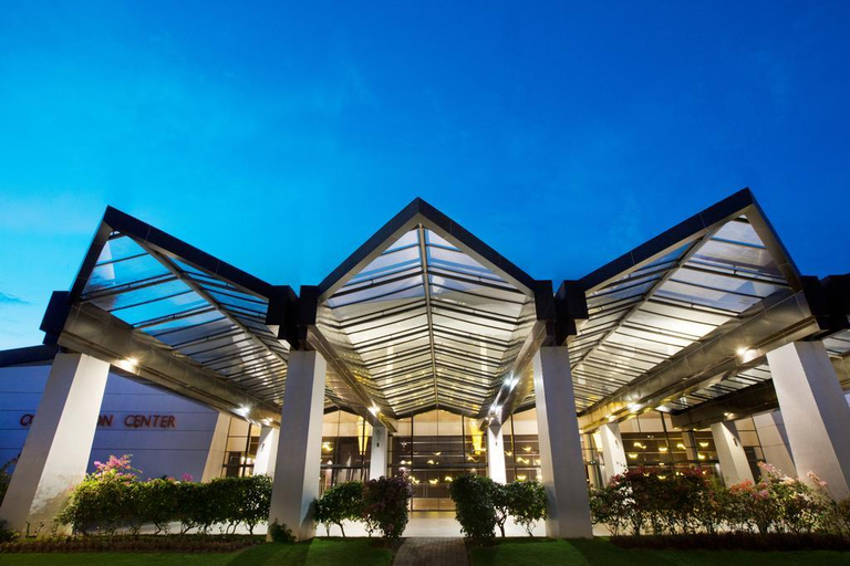 Exterior & Views 2, Courtyard by Marriott Manado, Manado