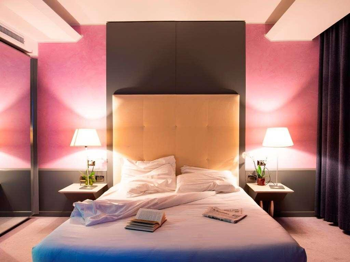 Bedroom 2, Shg Hotel Antonella, Roma