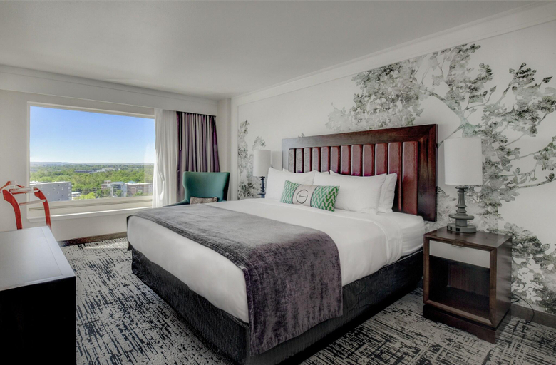 Bedroom 3, The Grove Hotel, Ada
