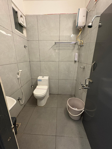 Bathroom 3, HOTEL PARK VARAAHI, Chittoor