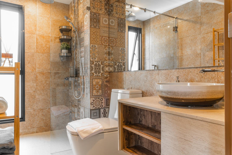 Bathroom 3, Title V Palm View, Phuket Island
