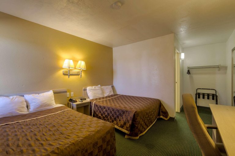 Bedroom 3, Americas Best Value Inn Amarillo Airport, Potter