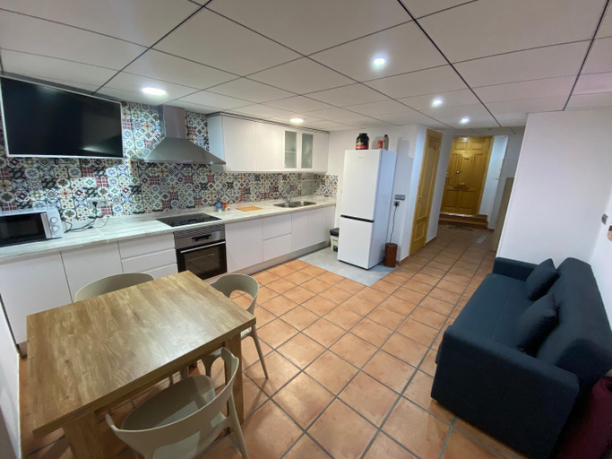 Others 4, Apartamento En El Casco Antiguo Cerca De La Playa, Alicante