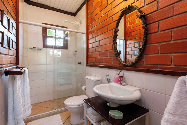 Bathroom, Vale do Lago Casa de Campo e Eventos, Vila Velha