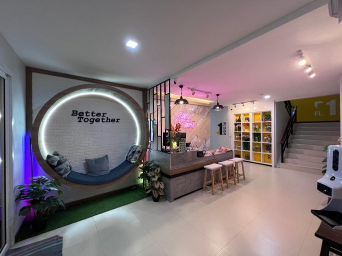 Public Area 2, All Times Hotel, Buang Sam Phan