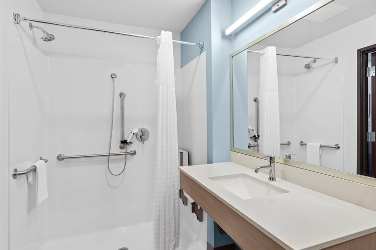 Bathroom 4, WoodSpring Suites Richmond Airport, Henrico