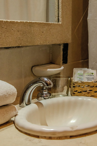 Bathroom, Refugio Del Pintor, Tilcara