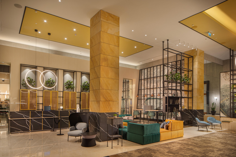 Public Area 4, Crowne Plaza BUDAPEST by IHG, Budapesti