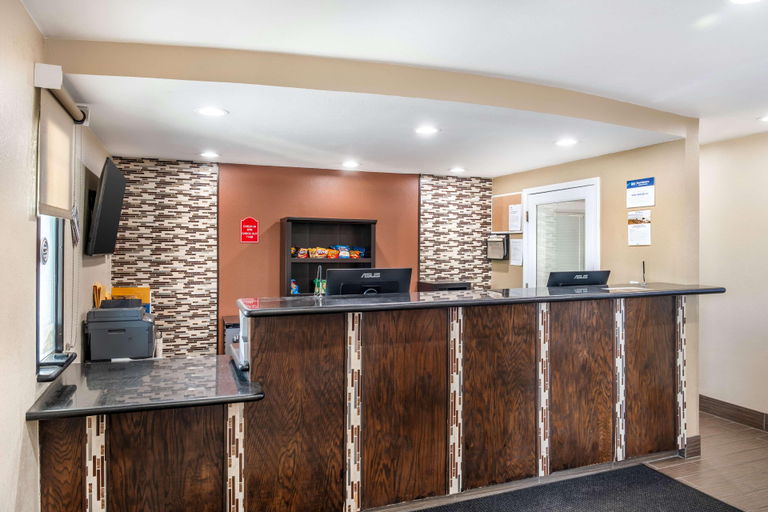 Public Area 2, Best Western Green Tree Inn, Clark