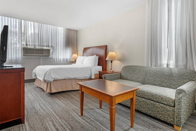 Bedroom 3, Best Western Plus Suites Downtown, Division No. 6