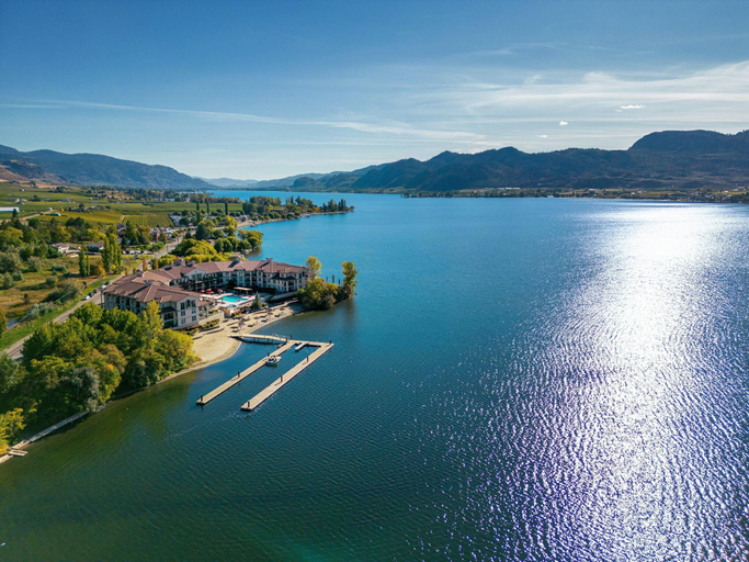 Exterior & Views 2, Walnut Beach Resort, Okanagan-Similkameen