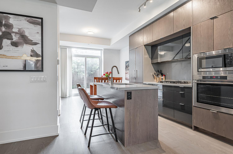Others 3, Luxury Properties close to Rogers Center in Toronto Downtown Core, Toronto