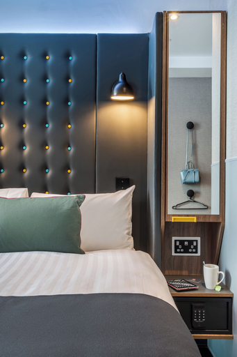 Bedroom 2, Point A Dublin The Liberties, Dublin