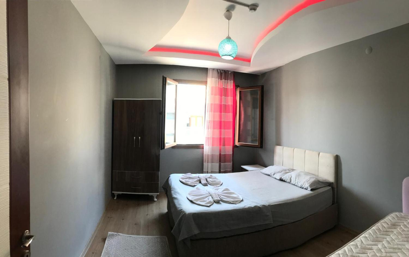 Others 3, Lotus Apart Otel, Bornova
