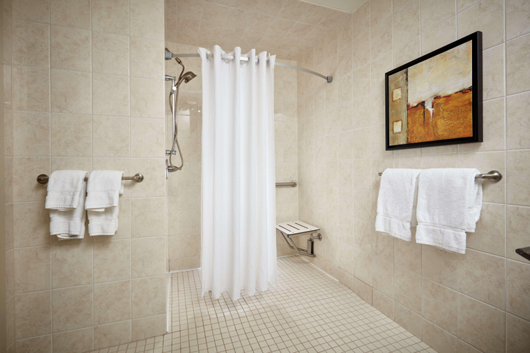 Bedroom 3, Best Western Plus Orangeville Inn & Suites, Dufferin