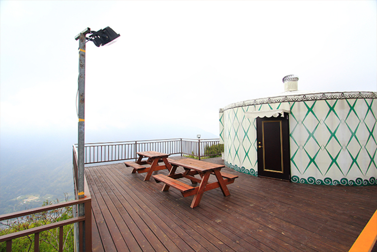 Others 2, yurt in mountains, Nantou