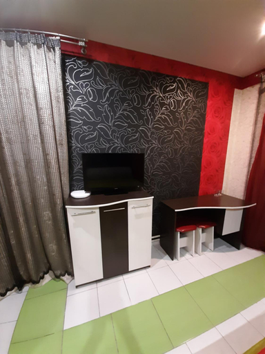 Others 5, Mini-Hotel Kolizei, Serov gorsovet