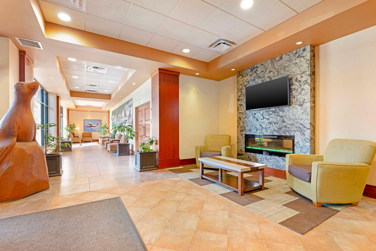 Public Area 2, Best Western Plus Barclay Hotel, Alberni-Clayoquot